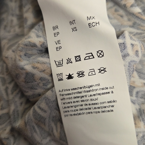 Hugo Boss Epinala Print Keyhole Blouse Size XS - Picture 4 of 4